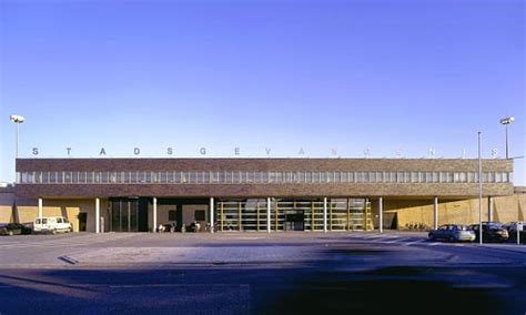 Locatie showroom Hoogvliet