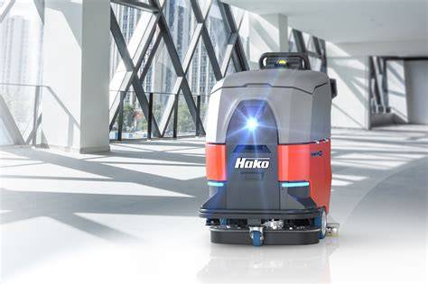 Hako Scrubmaster B75i en B20i in magazijnomgeving