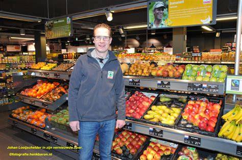 Foto's van de vernieuwde SPAR Leuth