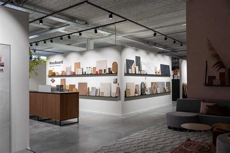 Almeerse showroom met diverse Quick-Step collecties