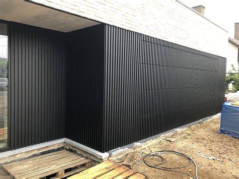 Montage-advies: folie achter open gevelbekleding met overlappende banen