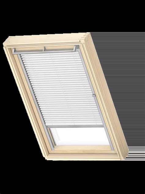 Infographic over Velux jaloezieën installatie en opties