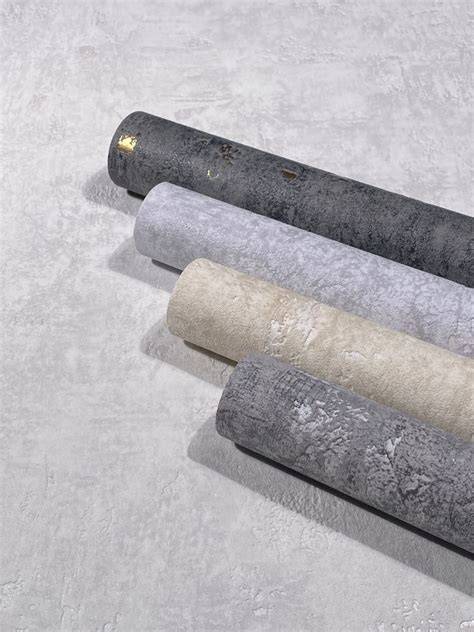 Grijze textuurlook behang met beton- en metaalaccenten