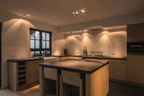 lichtplan keuken en onderbouwverlichting bij witte keuken