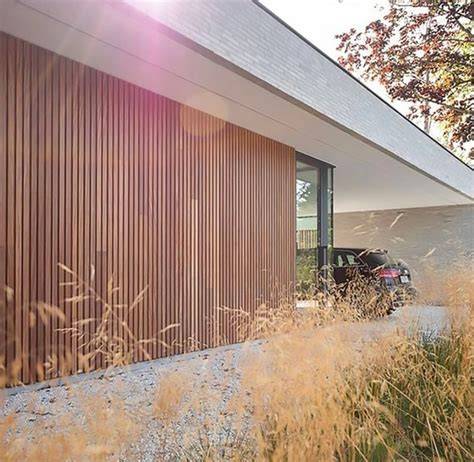 Voorbeeld open houten gevelbekleding met zichtbare spouw