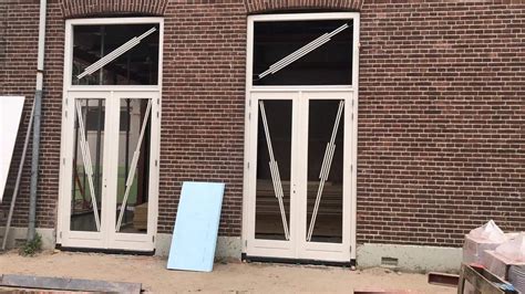 Diagram: stappen inmeting, fabricage, installatie van maatwerk kozijnen