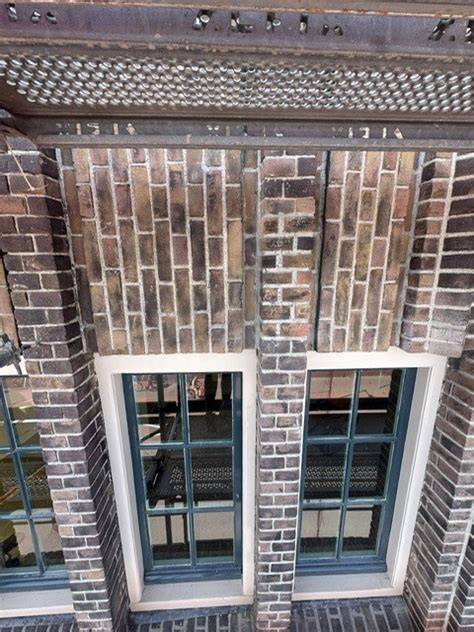 Voorbeeld van voeg- en metselwerk gereed voor herstel
