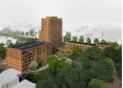 Situatieschets van Rodenburghal en huidige transformatie naar een grote sportschool met meerdere zalen