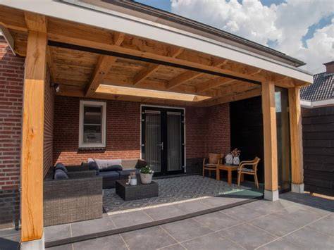 Schematische opbouw veranda plafond: liggers, dakbeschot, afwerking