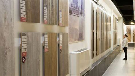 Showroom met verschillende PVC dessins op ware grootte