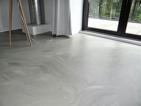 Infographic:Vergelijk PU, epoxy en betonlook gietvloer