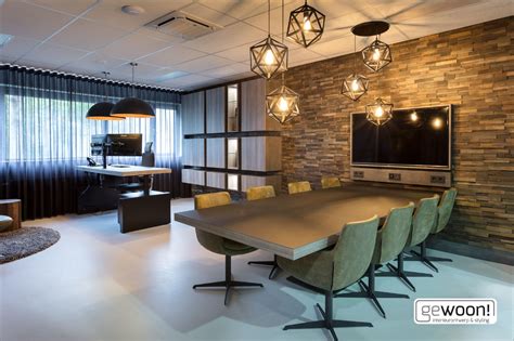 Interieur van een gerenoveerd kantoor