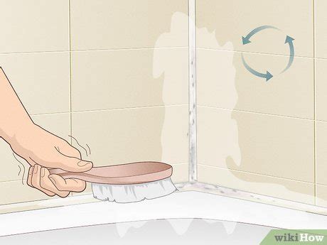 Detailfoto van een schimmelige kitrand in een douche
