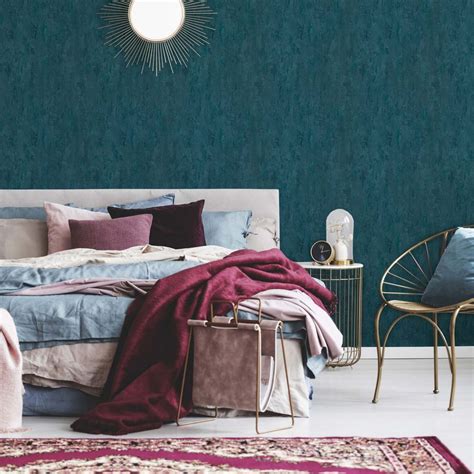 Collage van verschillende soorten blauw vliesbehang met patronen