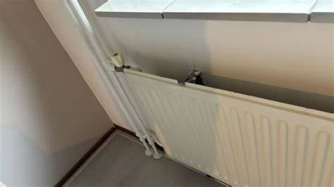 Infographic: 6 stappen voor het schilderen van een radiator
