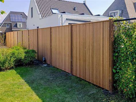 Rhombus scherm Makkum van hardhout (duurzaam en onderhoudsarm)