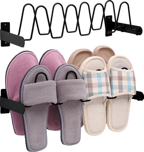 Detailfoto van vochtbestendig materiaal van een badkamershutter.