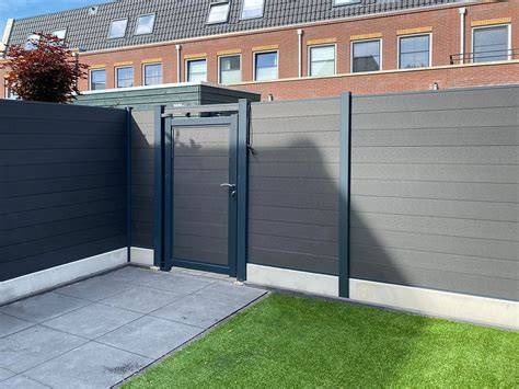 composiet schutting 93 cm hoogte voorbeeld