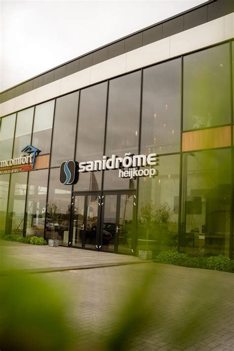 Foto van de showroom van Sanidrõme Heijkoop in Oude-Tonge