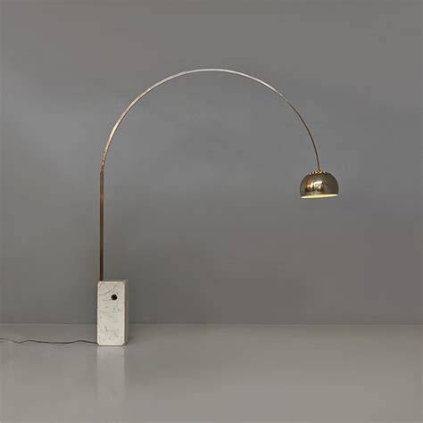 Arco booglamp (1962) - ontwerp Castiglioni