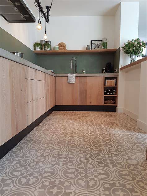 PVC in keuken en hal