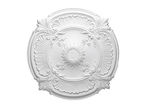 detail van gereinigd en gerestaureerd gestuct plafondornament