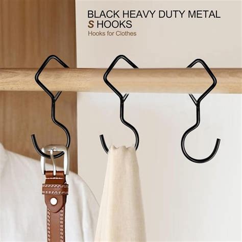 Collage van verschillende toepassingen van S-haken: in de keuken, tuin en garderobe.