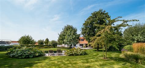 Afbeelding: Gaston's huis en omgeving als decor