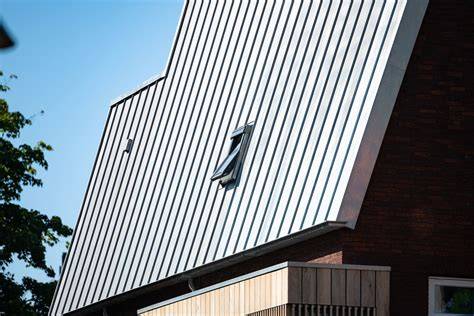 Foto van maatwerkzinken felsbanen op maat in onze vestiging
