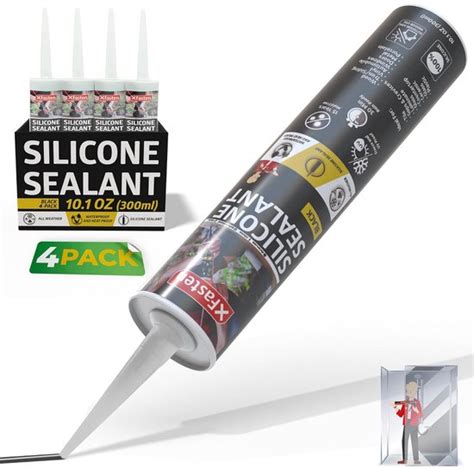 Close-up van zwarte siliconenkit die vlak langs een koplamp wordt aangebracht voor afdichting