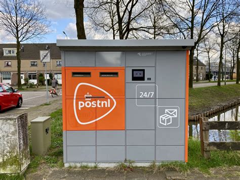 Afbeelding van een PostNL Pakketpunt in een winkel