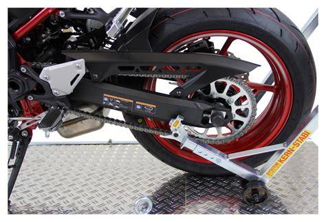 Infographic: 3L4U drop-lock klik systeem en SPC kern
