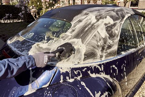 Foto: stap-voor-stap reinigen en impregneren cabriodak