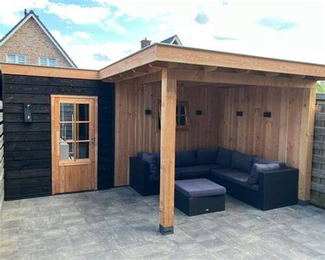 Imagineer een overzicht van Douglas hout toepassingen: palen, balken, planken en prefab aanbouw