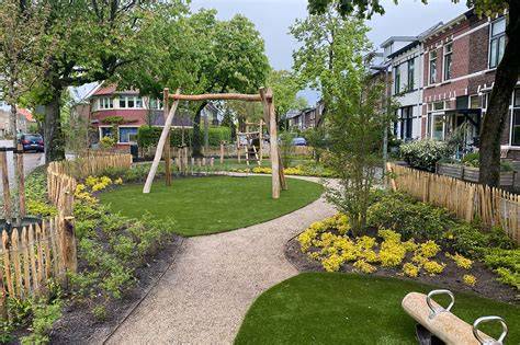 Plantsoen en groene binnenhof als verbindende elementen