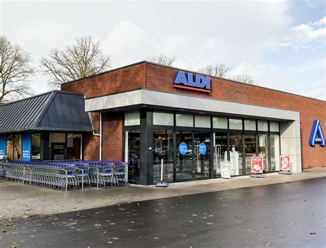 Foto van de vernieuwde Aldi Hengelo Gld winkelvloer