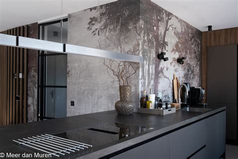 Inspirerende keuken met sfeervol behang