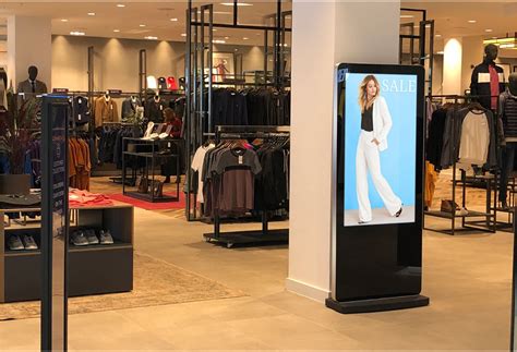 Detailfoto: Interieur en digitale displays