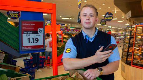 Infografiek: Carrièrepad bij Lidl voor een plaatsvervangend supermarktmanager