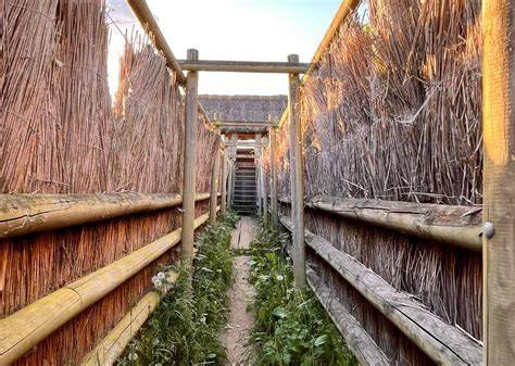 Hidden-tour Land Art Lives