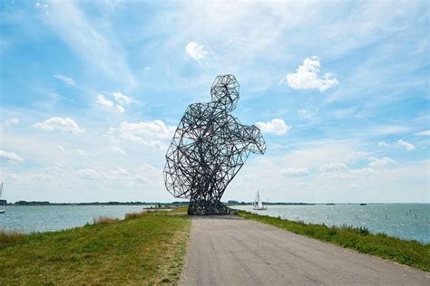 Exposure (2010) van Antony Gormley