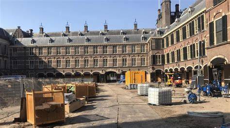Informatiecentrum Binnenhof Renovatie - Plaats 22, Den Haag; bezoekersinformatie en rondleidingen