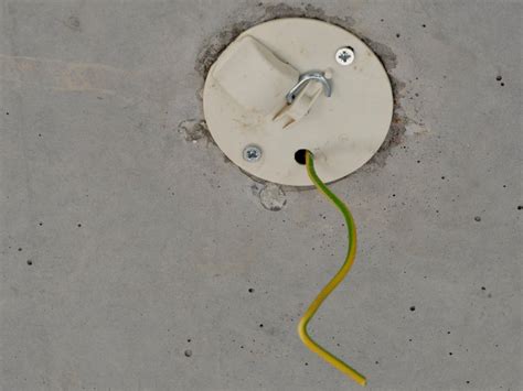 Installatiemethode: vlak plafond met verborgen bedrading