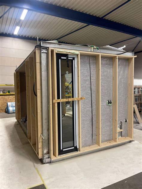 Prefab module: badkamer, keuken en woonkamer