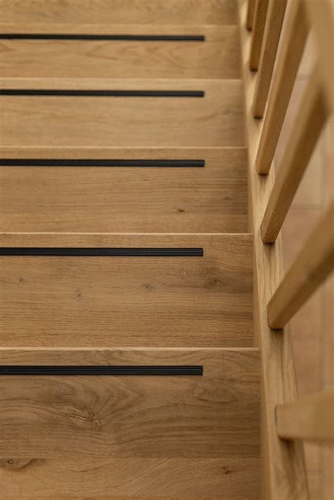infographic: onderhoudstips voor houten trappen