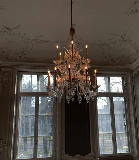 Kroonluchter-onderhoud en glasreiniging