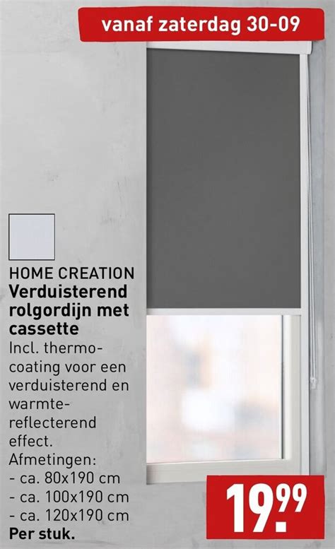 Vergelijking van het Perfect Fit en Fascia rolgordijn, met nadruk op de montage en verduisterende eigenschappen.